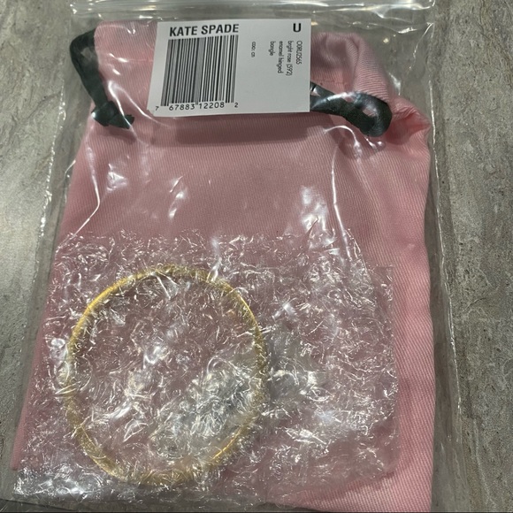 Kate spade spot the spade enamel hinged bangle - Picture 6 of 7